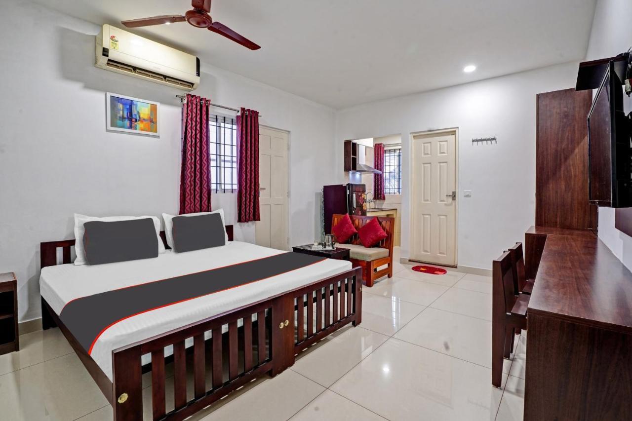 Collection O White House Pearl Hotel Kochi Екстериор снимка
